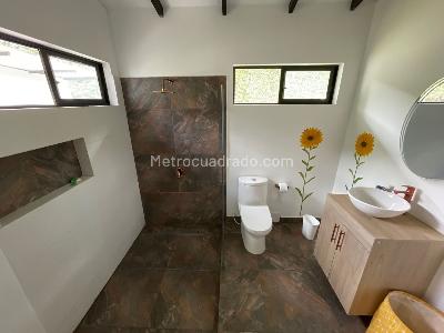 Casa de 3 alcobas en venta en El Caimo, Armenia, 1820 m² · foto 15 de 17