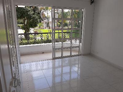 Casa de 5 alcobas en venta en El Caimo, Armenia, 900 m² · foto 5 de 18