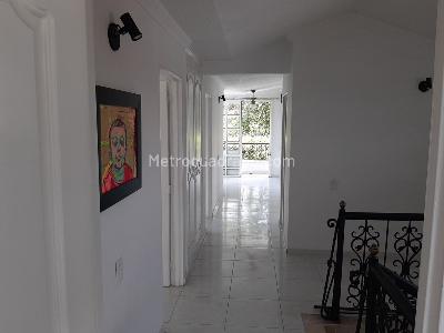 Casa de 5 alcobas en venta en El Caimo, Armenia, 900 m² · foto 9 de 18