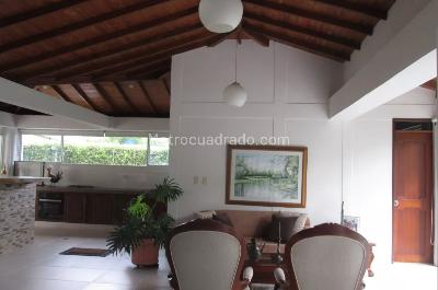 Casa de 3 alcobas en venta en El Eden, Armenia, 741 m² · foto 4 de 19