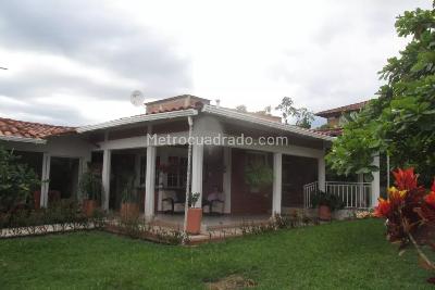 Casa de 3 alcobas en venta en El Eden, Armenia, 741 m² · foto 13 de 19