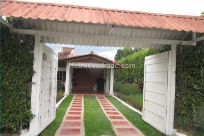 Casa de 3 alcobas en venta en El Eden, Armenia, 741 m² · foto 12 de 19