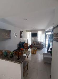 Casa de 3 alcobas en venta en Puerto Espejo, Armenia, 68 m² · foto 8 de 19