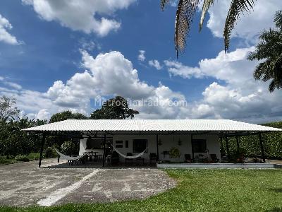 Casa de 4 alcobas en venta en Murillo, Armenia · foto 18 de 19