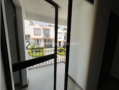 Casa de 3 alcobas en venta en Avenida 19, Armenia, 157 m² · foto 11 de 16