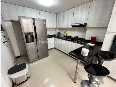 Casa de 3 alcobas en venta en Avenida 19, Armenia, 157 m² · foto 4 de 16
