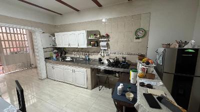 Casa de 5 alcobas en venta en San Jose, Armenia, 130 m² · foto 6 de 14