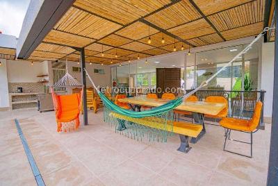 Casa de 5 alcobas en venta en Oro Negro, Armenia, 485 m² · foto 10 de 17