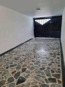 Casa de 5 alcobas en venta en Oro Negro, Armenia, 465 m² · foto 4 de 12
