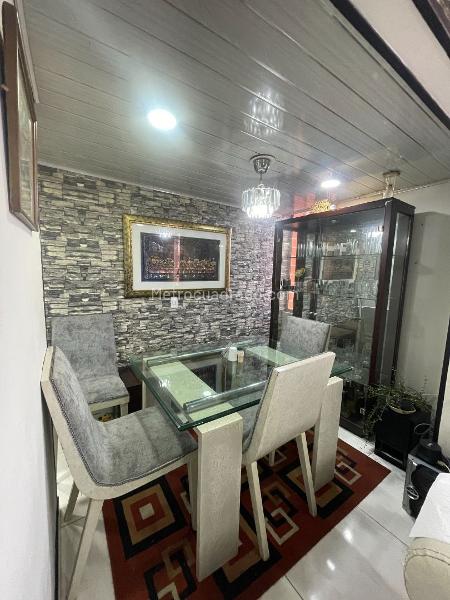 Piso – Soacha, Ciudad Verde, Comuna La Despensa - Más