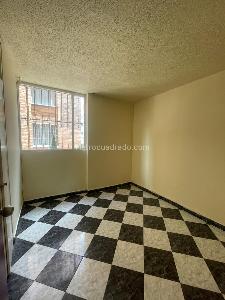 Apartamento de 3 alcobas en venta en Centro, Soacha, 55 m² · foto 4 de 15