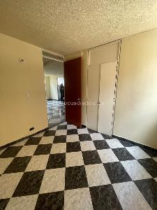 Apartamento de 3 alcobas en venta en Centro, Soacha, 55 m² · foto 8 de 15