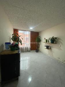 Apartamento de 3 alcobas en venta en Maipore Ambalema, Soacha, 46 m² · foto 2 de 20