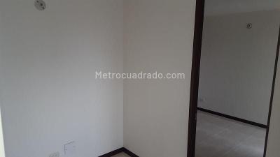 Apartamento de 2 alcobas en venta en Bochalema, Cali, 67 m² · foto 8 de 20