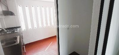 Apartamento en venta en Cañaverales, Cali · foto 3 de 16