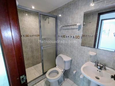 Apartamento de 3 alcobas en venta en Gratamira, Cali, 60 m² · foto 5 de 6
