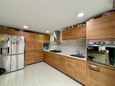 Casa de 4 alcobas en venta en La Pradilla, Chía, 230 m² · foto 5 de 16