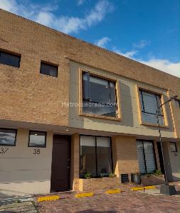 Casa de 3 alcobas en venta en Asturias, Chía, 117 m² · foto 15 de 15