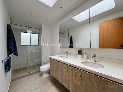 Casa de 3 alcobas en venta en Chía, 1470 m² · foto 13 de 15