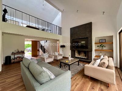 Casa de 3 alcobas en venta en Chía, 1470 m² · foto 3 de 15