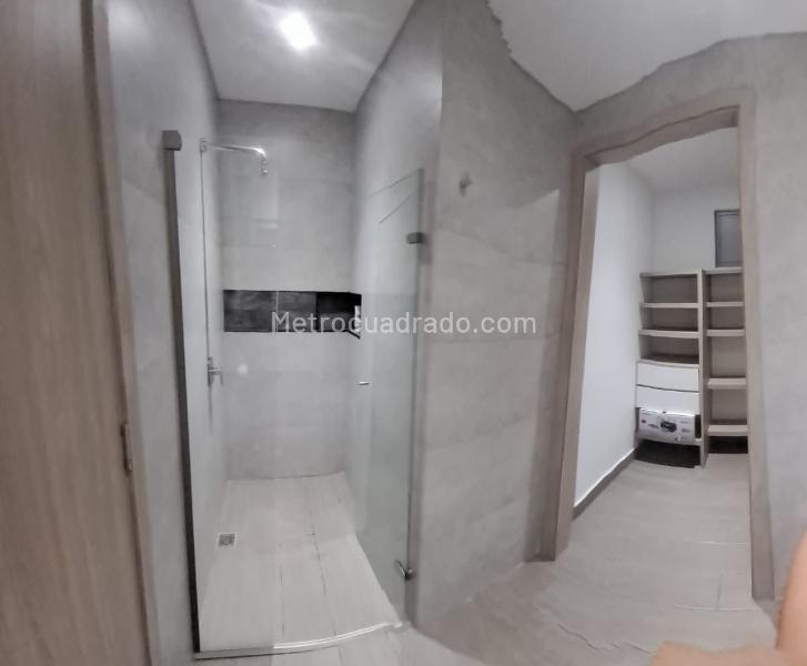 Piso – Puerto Colombia - Más