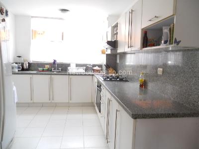 Casa de 5 alcobas en venta en Gratamira, Bogotá, 327 m² · foto 12 de 20