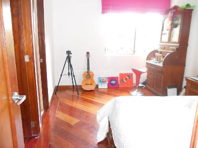 Casa de 5 alcobas en venta en Gratamira, Bogotá, 327 m² · foto 19 de 20