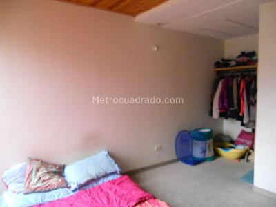 Apartamento de 3 alcobas en venta en Gran Granada, Bogotá, 66 m² · foto 7 de 11