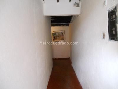 Casa de 5 alcobas en venta en Los Pinos, Bogotá, 86 m² · foto 8 de 8