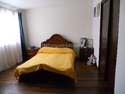 Casa de 5 alcobas en venta en Benjamin Herrera, Bogotá, 189 m² · foto 18 de 20
