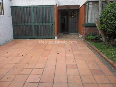Casa de 4 alcobas en venta en Las Villas, Bogotá, 240 m² · foto 6 de 20