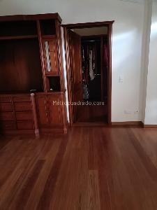 Casa de 5 alcobas en venta en Alhambra, Bogotá, 300 m² · foto 4 de 20