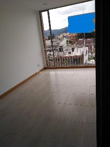 Apartamento en venta en Las Villas, Bogotá · foto 2 de 11