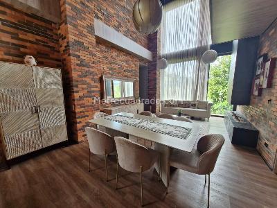 Casa de 5 alcobas en venta en Loma Del Escobero Alto De Las Palmas, Envigado, 113 m² · foto 6 de 20