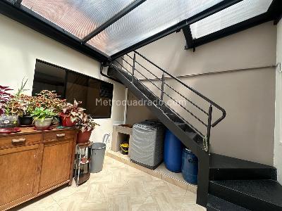 Casa de 5 alcobas en venta en San Fernando, Bogotá, 245 m² · foto 8 de 20