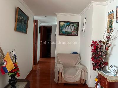 Apartamento de 3 alcobas en venta en Jose Joaquin Vargas, Bogotá, 81 m² · foto 4 de 14