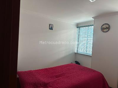 Apartamento de 3 alcobas en venta en Jose Joaquin Vargas, Bogotá, 81 m² · foto 5 de 14