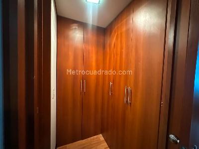 Apartamento de 3 alcobas en venta en Jose Joaquin Vargas, Bogotá, 81 m² · foto 9 de 14