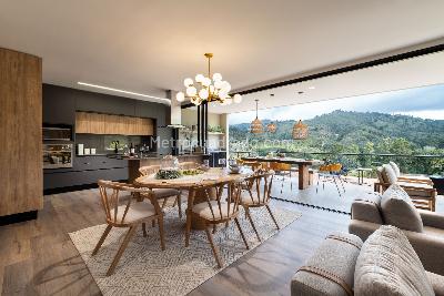 Casa de 3 alcobas en venta en Sajonia, Rionegro, 278 m² · foto 4 de 19