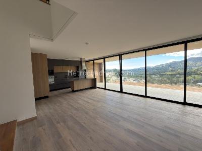 Casa de 3 alcobas en venta en Sajonia, Rionegro, 278 m² · foto 8 de 19