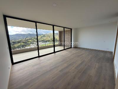 Casa de 3 alcobas en venta en Sajonia, Rionegro, 278 m² · foto 11 de 19