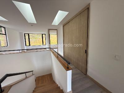 Casa de 3 alcobas en venta en Sajonia, Rionegro, 278 m² · foto 14 de 19