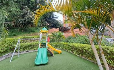 Apartamento de 3 alcobas en venta en El Barro, Envigado, 127 m² · foto 13 de 13