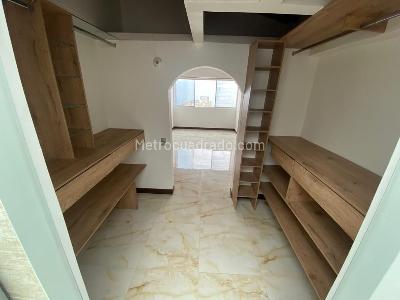 Apartamento en venta en El Poblado El Tesoro, Medellín · foto 16 de 18