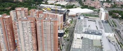 Apartamento de 3 alcobas en venta en Puerto Bello, Bello, 80 m² · foto 9 de 18