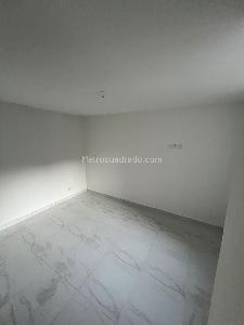 Apartamento de 3 alcobas en venta en Peña Verde, Bello, 55 m² · foto 3 de 14