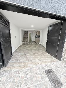 Casa de 3 alcobas en venta en Belen, Medellín, 80 m² · foto 13 de 14