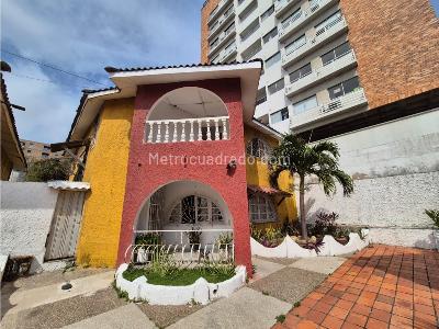 Casa de 4 alcobas en venta en Nuevo Horizonte, Barranquilla, 270 m² · foto 2 de 20