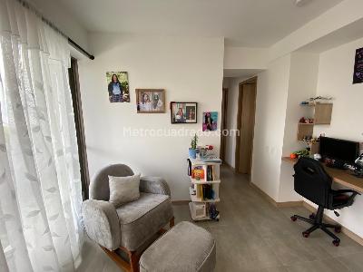 Apartamento de 2 alcobas en venta en Sabaneta, Sabaneta, 67 m² · foto 13 de 15