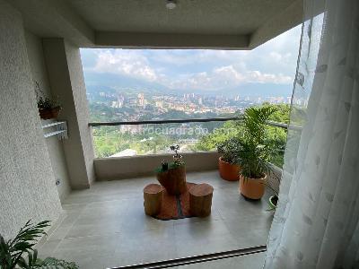 Apartamento de 2 alcobas en venta en Sabaneta, Sabaneta, 67 m² · foto 9 de 15